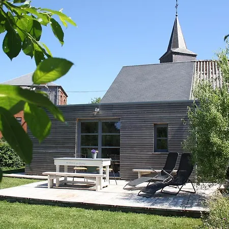 A L'ombre Du Clocher Semesterbostad Montbliart